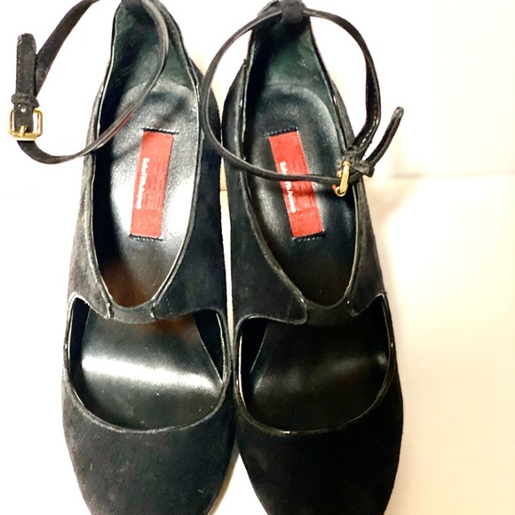 Saks fifth Avenue RED wedges - Picture 7 of 7